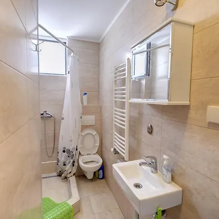 Sekula's Center Apartman *